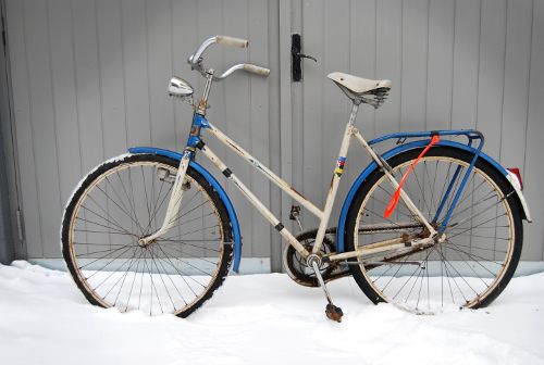 Innan påbörjad renovering, då det fortfarande var snö på marken.