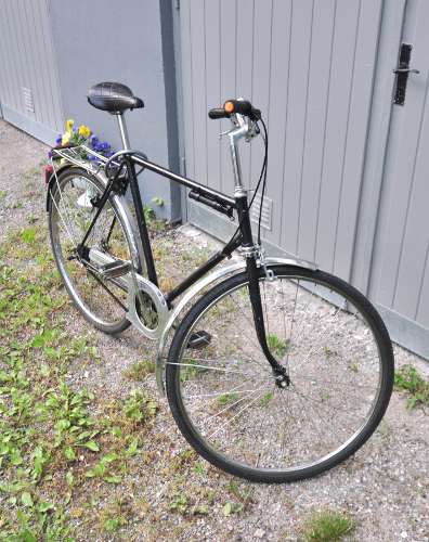 Gammelpendlaren juni 2010. Nu i min fars omvårdnad och användning.