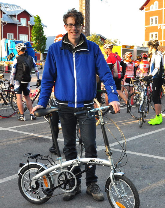 Christian funderar på om det blir sub8 eller om sub9 får räcka med den nya cykeln...